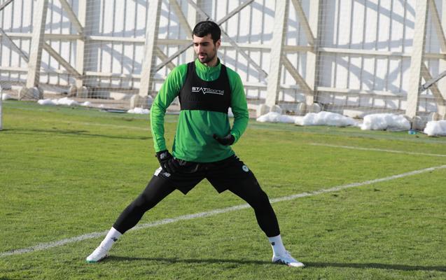 Mahir Emreli "Ümraniyespor"a qarşı oynayacaq?