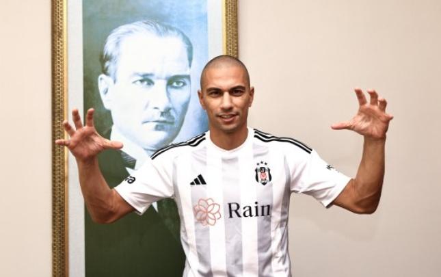 "Beşiktaş" 39 yaşlı futbolçu transfer etdi - Rəsmi