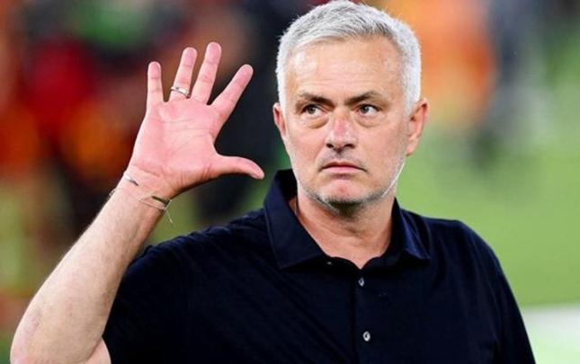 Mourinyo: "Qalib gəlməsəydik, Kolizey partlayacaqdı"