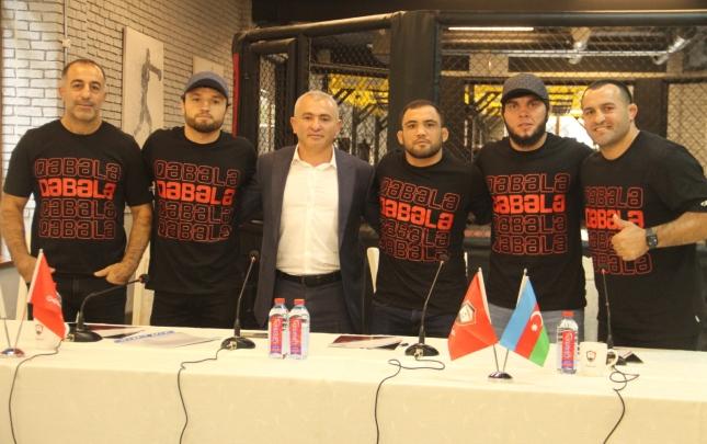 “Qəbələ” MMA döyüşçüləri ilə yeni müqavilə imzaladı