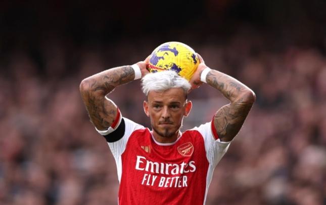 "Arsenal" onunla müqaviləni uzadır