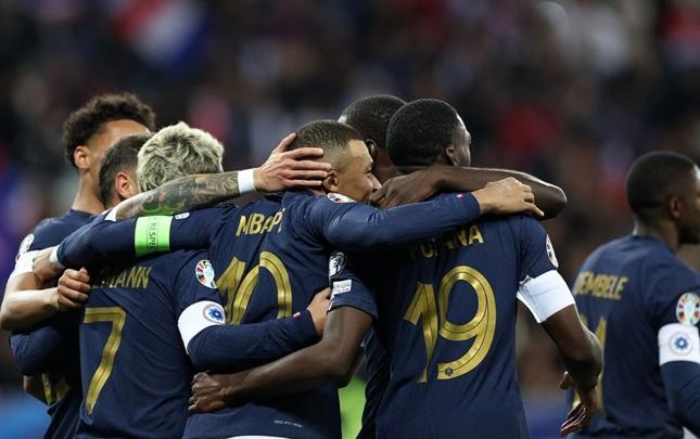 Fransadan 14:0 hesablı qələbə, daha üç komanda final mərhələsində
