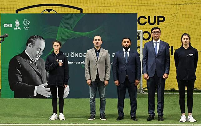 Heydər Əliyevin xatirəsinə həsr olunmuş minifutbol turnirinin açılış mərasimi keçirildi