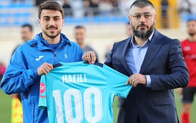 "Zirə"nin iki futbolçusuna “100” yazılmış forma təqdim edildi - Şəkillər