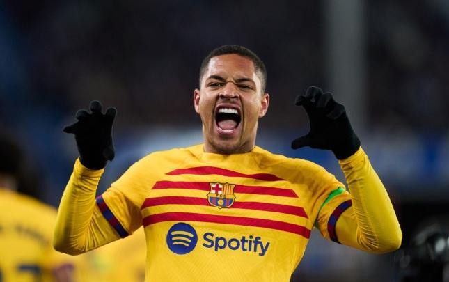 “Barselona” 7 illik müqavilə bağladığı futbolçunu satır