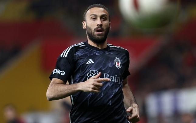 "Beşiktaş" Cenk Tosunla yolları ayırdı