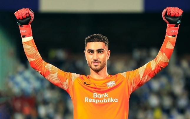 "Bir gün əvvəl uşaqlara demişdim ki, oyunda penalti qaytaracam" - Yusif İmanov