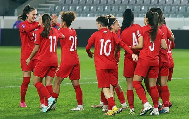 Qadınlardan ibarət millimiz FİFA reytinqində 75-cidir