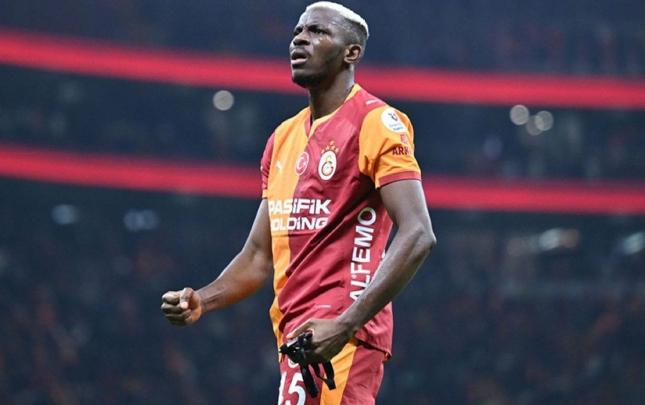 "Mançester Yunayted" "Qalatasaray"ın hücumçusuna göz dikdi