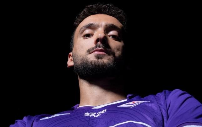 "Yuventus"dan "Fiorentina"ya keçdi