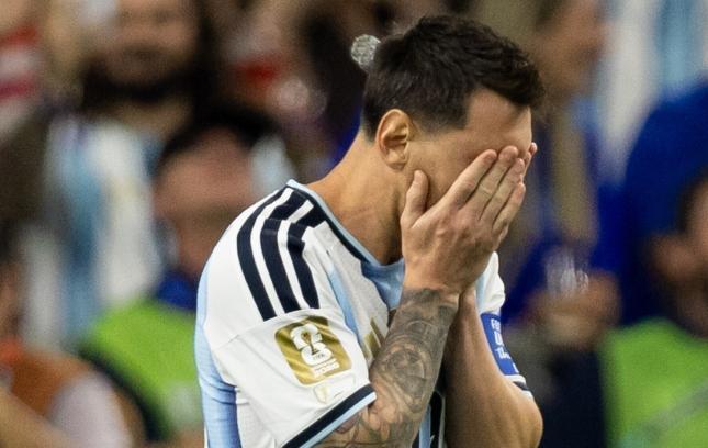Messi atasının ölümünə görə futboldan uzaq qalacaq