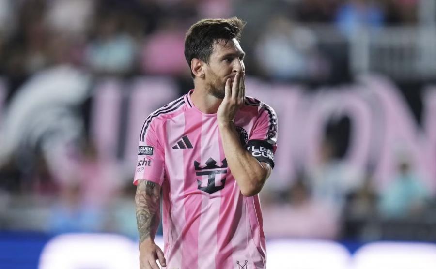 Messi atasının ölümündən sonra ilk oyununa çıxdı