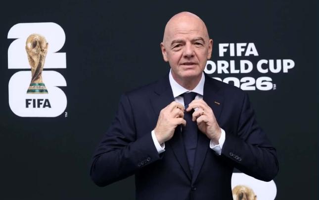 Fransa FİFA-UEFA qarşıdurmasında İnfantinonu dəstəkləyir