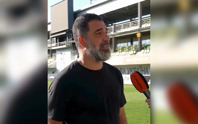 Arda Turan bombalar altında yaşadıqlarını danışır - Video