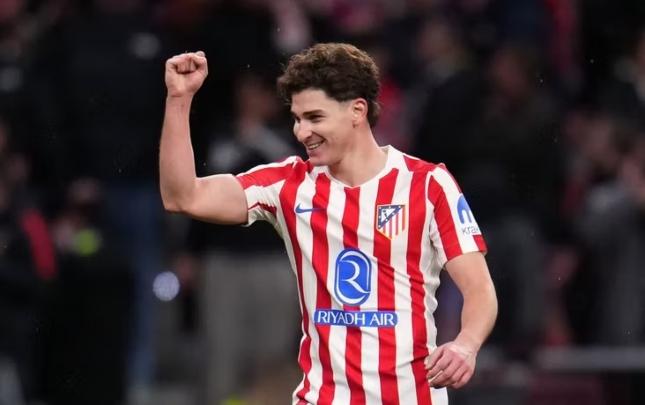 "Atletiko"dan ayrılıb "Barselona"ya keçmək istəyir