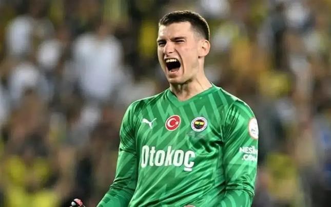 "Fənərbaxça"dan "Barselona"ya keçdi