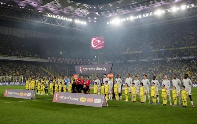 Bu gün İstanbul derbisi var