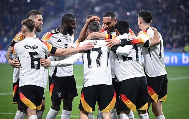 Klopp Almaniya millisinin heyətini açıqladı
