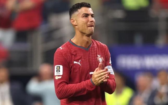 Ronaldo Norveçlə matçda ehtiyatda