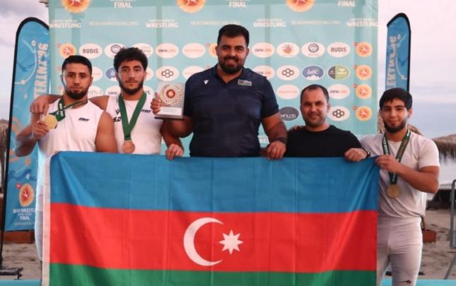 Çimərlik güləşində tarixi uğur