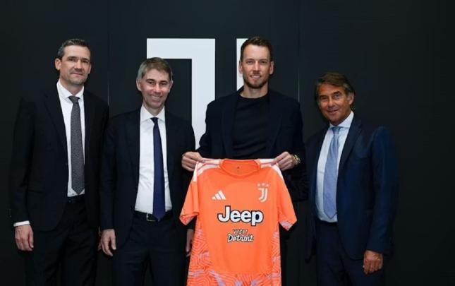 “Yuventus” yeni qapıçı transfer etdi
