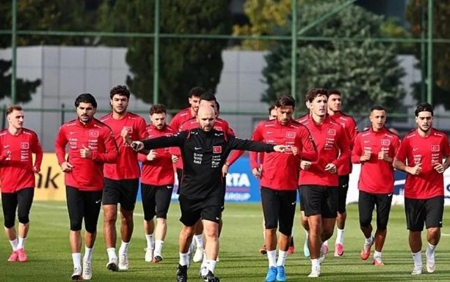 Türkiyə - İtaliya matçının heyətləri açıqlandı