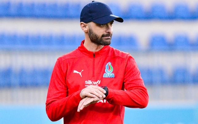 “Futbolçuların yanaşmasından çox razıyam” - Rəşad Eyyubov