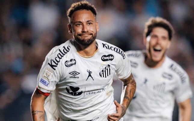 Neymar 6 dəqiqəyə dubl edib xilaskar oldu
