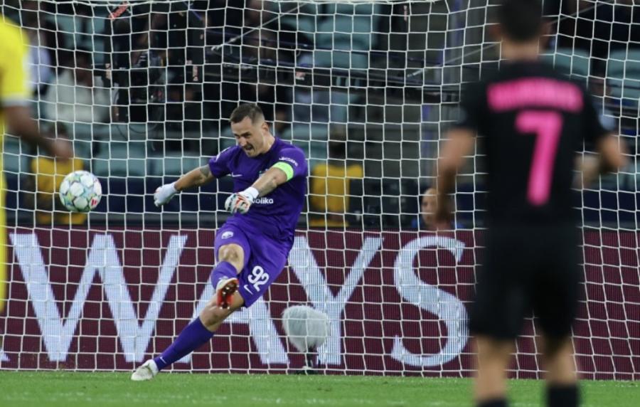“Sabah”ın qapıçısı Çempionlar Liqasında 2-ci yerə yüksəlib