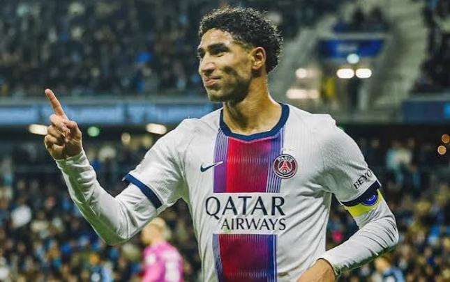 Hakimi müdafiəçidir, yoxsa hücumçu?