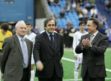 Blatter və Platini «Birlik kuboku»nun açılışında iştirak edəcək