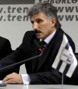 Tahir Süleymanov: «Məşhur klublar daha çox pul təklif etsə də, Mpenza «Neftçi»ni seçdi»