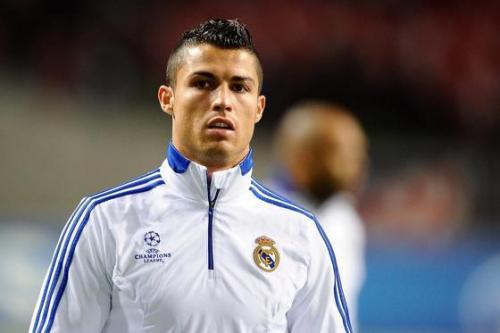 Ronaldo: "Əfsanələr heç zaman ölmürlər"
