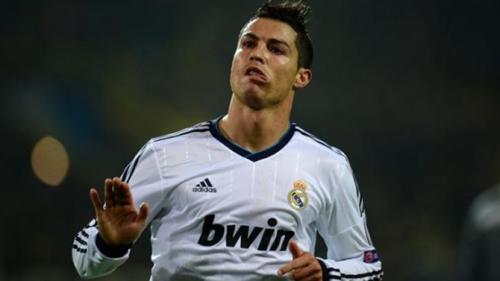 Ronaldo: "Telefondan istifadə etmirəm"