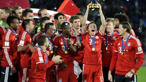 "Bavariya" futbolçularını mükafatlandırdı