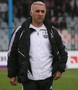Arif Əsədov: “İki makedoniyalı futbolçunu bəyənmişik”
