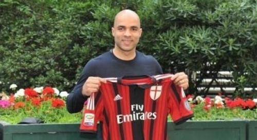 "Milan"dan ilk transfer