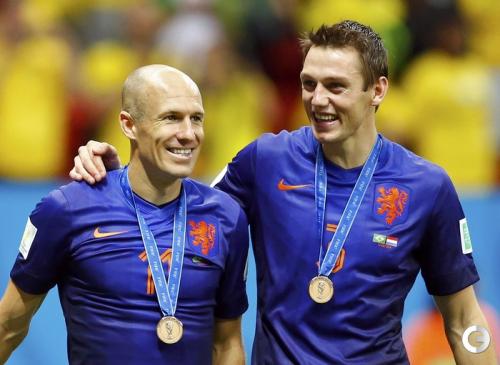 "DÇ-2014": Hollandiya üçüncü, Braziliya dördüncü oldu
