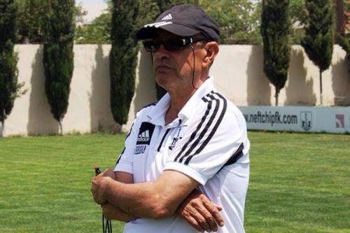 Böyükağa Hacıyevə ölkə xaricindən təklif var