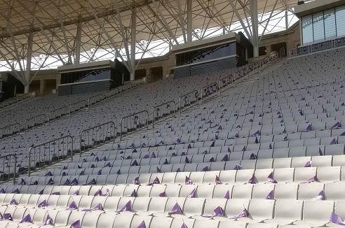Mərkəzi arenada 15 min "Qarabağ" bayrağı