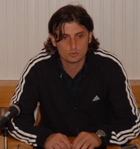 Mehmet Ak “Qarabağ”dan getdi