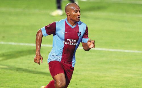 Maluda "Trabzonspor"u "Metz"ə dəyişdi