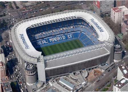 "Real" əfsanəvi stadionunun adını dəyişir