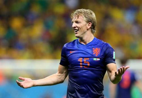 Dirk Kuyt millidəki karyerasını başa vurdu