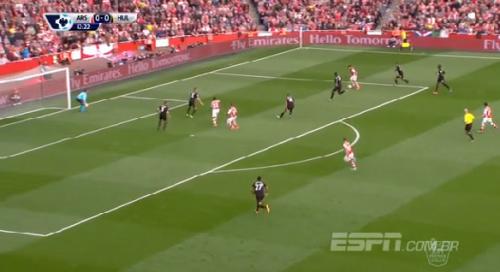 Uelbek "Arsenal"ı məğlubiyyətdən xilas etdi (VİDEO)