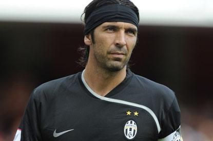 "Ən azı bir xal qazanmalıydıq" - Buffon 