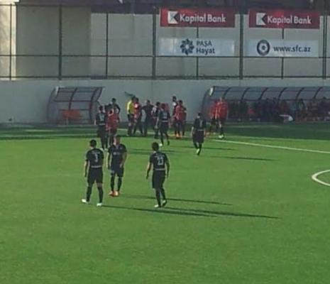 "Qəbələ"nin futbolçusunu "Ebola" ilə "vurdular"