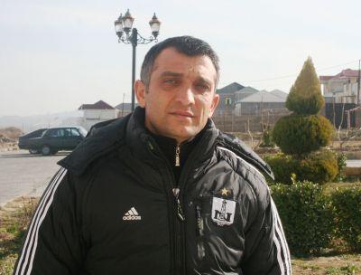 Elşad Əhmədov "Neftçi"dən getməsinin səbəbini açıqladı