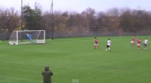 Gənc futbolçudan baxımlı qol (VİDEO)