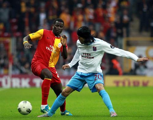 "Qalatasaray" "Trabzonspor"a böyük hesabla uduzdu